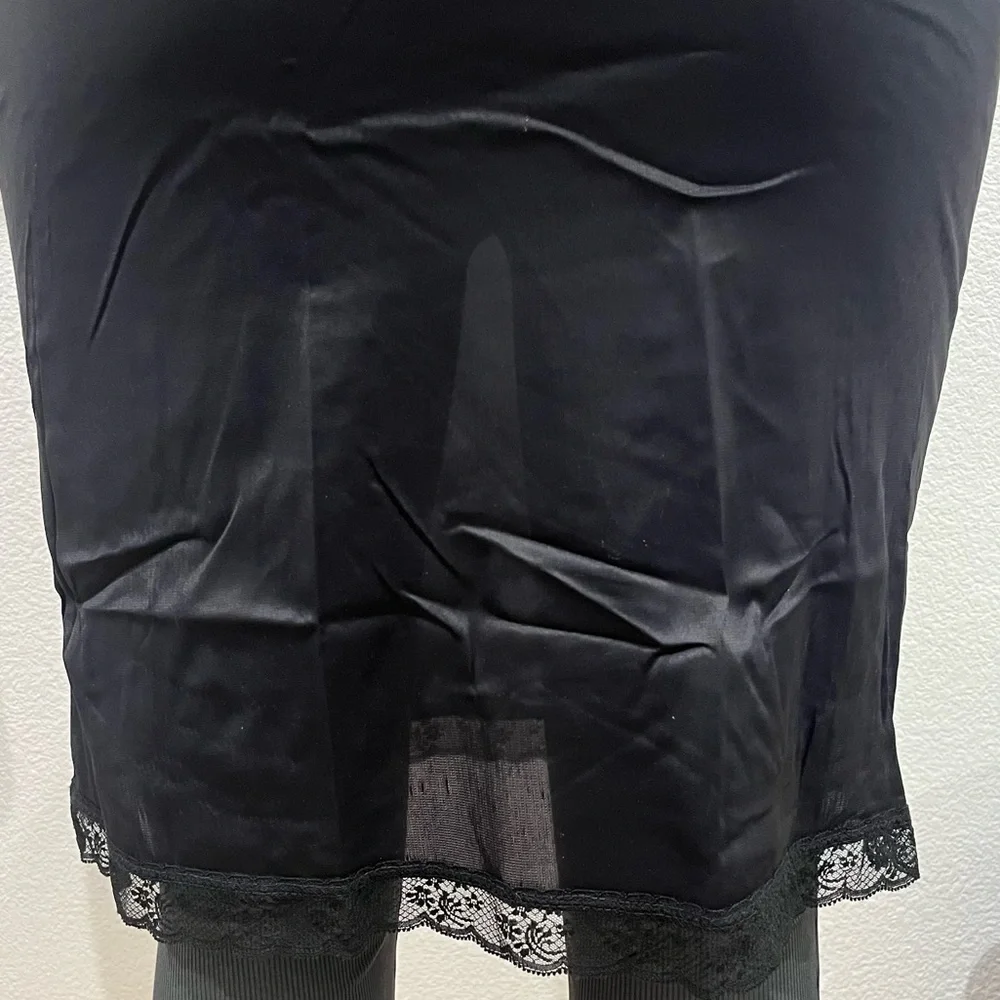 Lot of 3 Vintage Union Made Semi Sheer Slips. - Picture 9 of 10